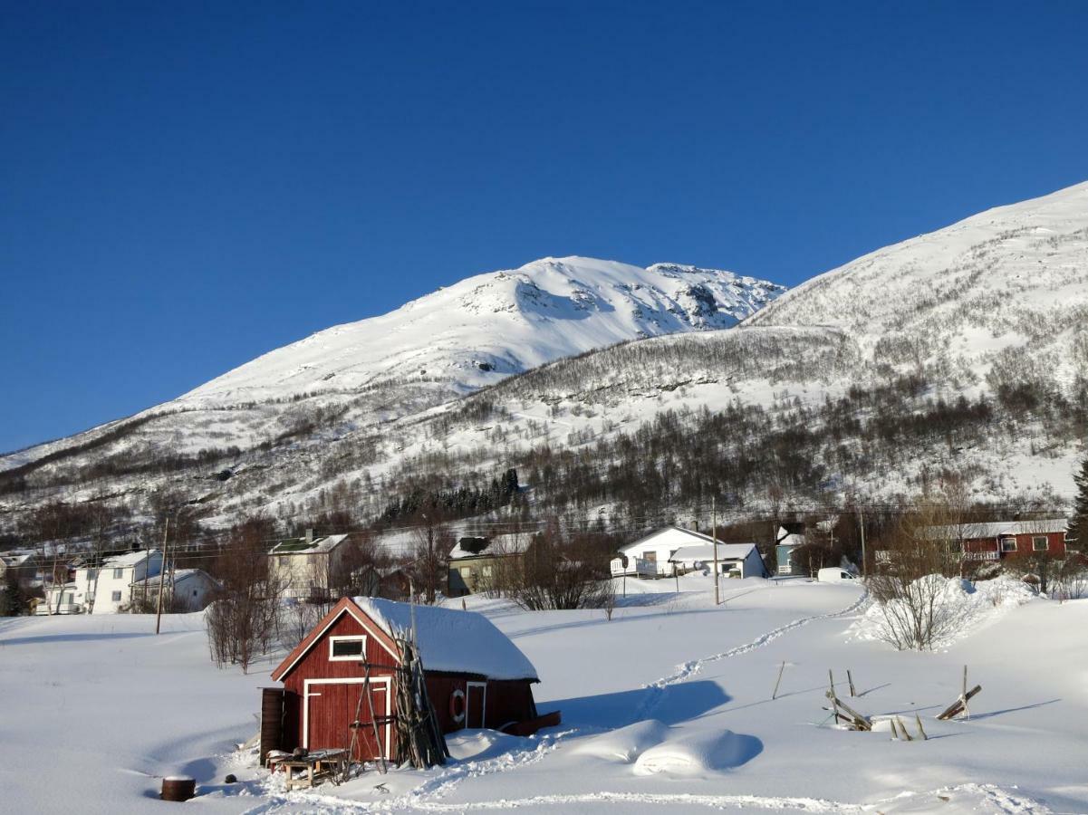 Olderdalen Ski Camp Экстерьер фото